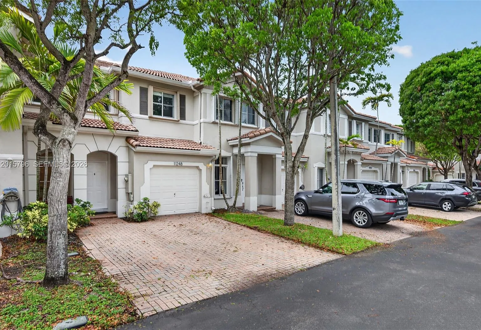 Doral Northeast Townhomes — Photo 3