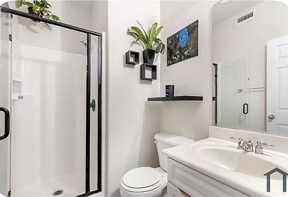 2nd image of 1213 Washington Ave #1