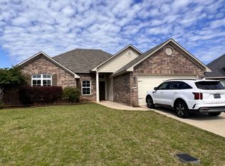 612 Bloomington Ln, Bossier City, LA 71112