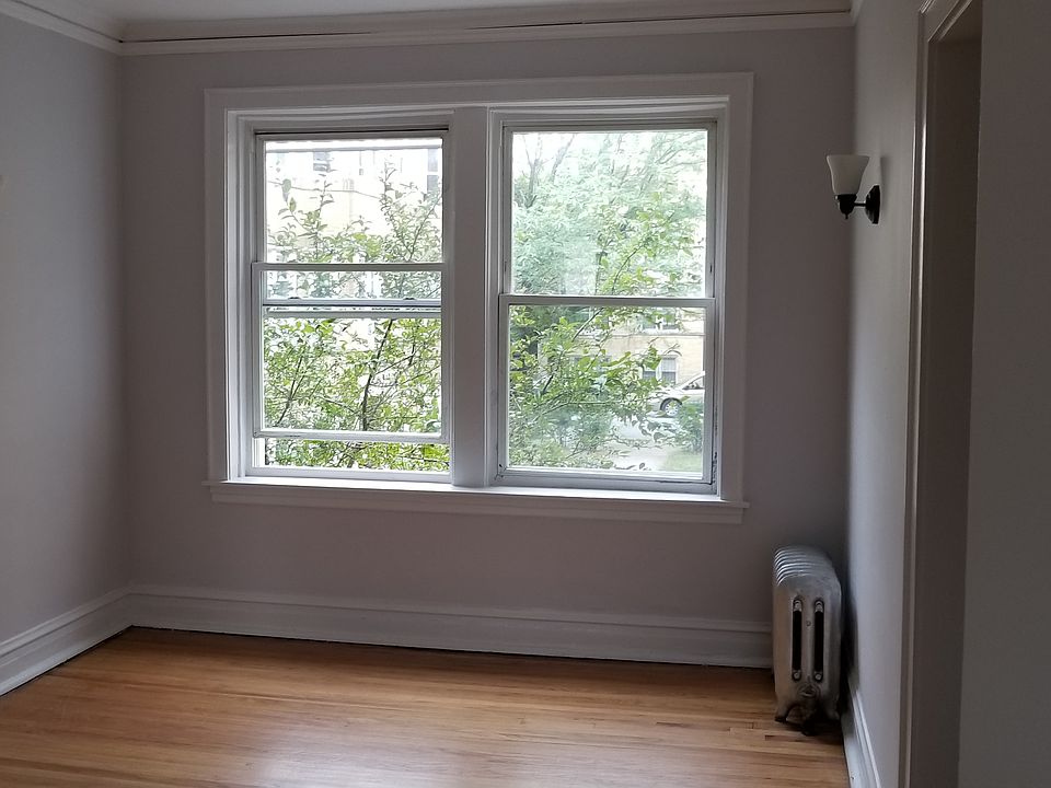 Addison and Cicero Court Yard 4824 W Addison St Chicago IL Zillow