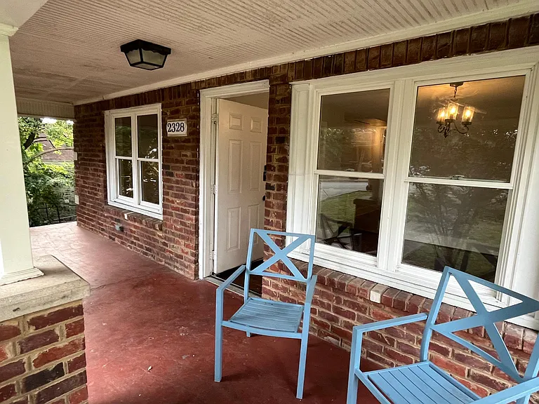 2328 Batavia St — Photo 13