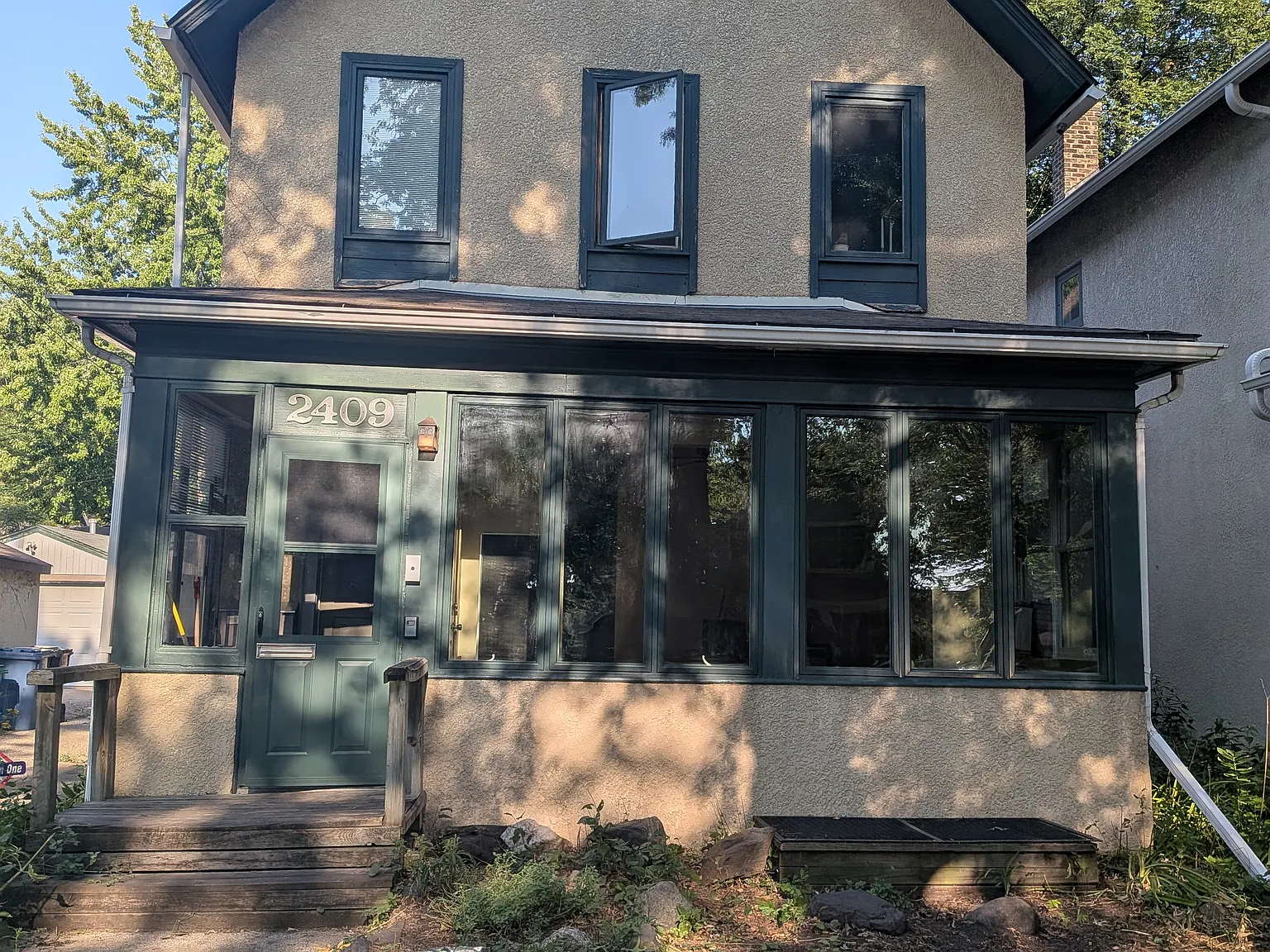 1 bed, 920 sqft, $1,600 — Photo 1