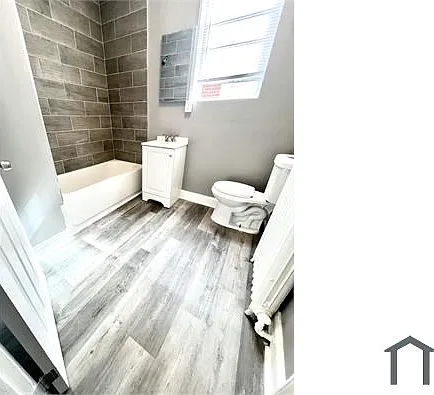 4 bed, 1800 sqft, $2,460 — Photo 4