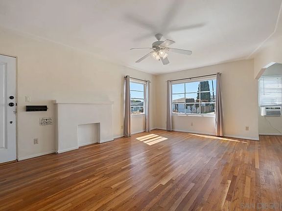 4th image of 4881-4883 33rd St