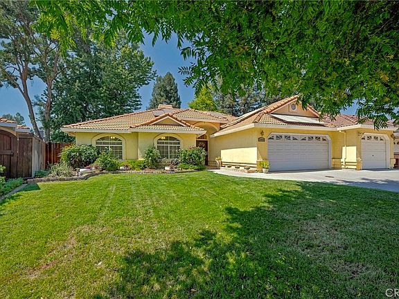 2nd image of 3433 Paseo Verde Ave