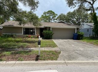 198 Arbor Dr E, Palm Harbor, FL 34683