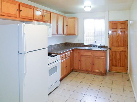 4th image of 1315 N Hobart Blvd #6