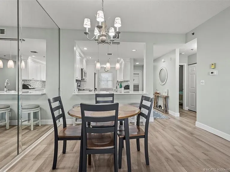 6082 SE Landing Way #7 — Photo 11