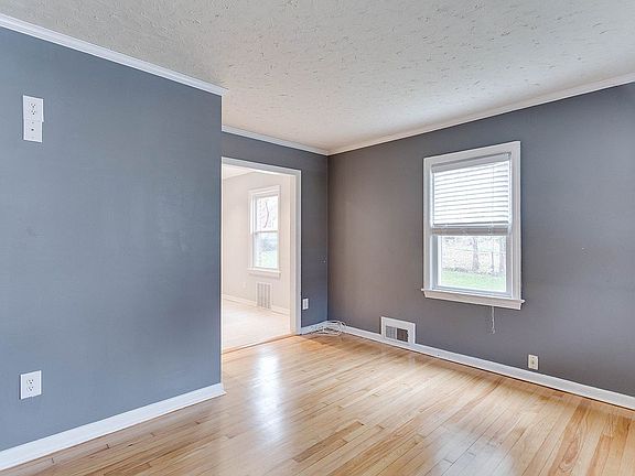 5th image of 2810 Albemarle Dr