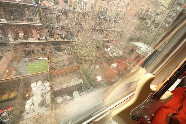 Rented by Bien Realty Ltd | media 44