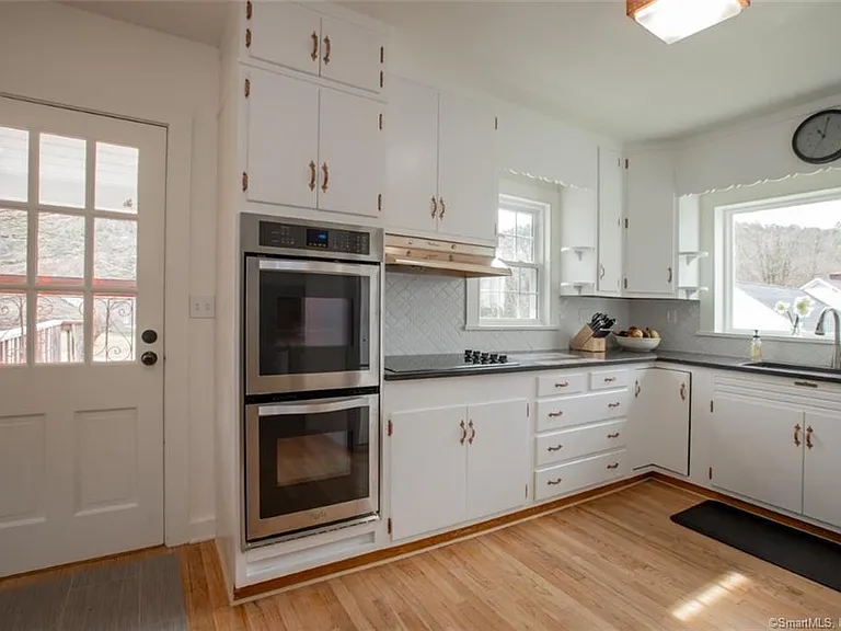 428 Salmon Kill Rd — Photo 3