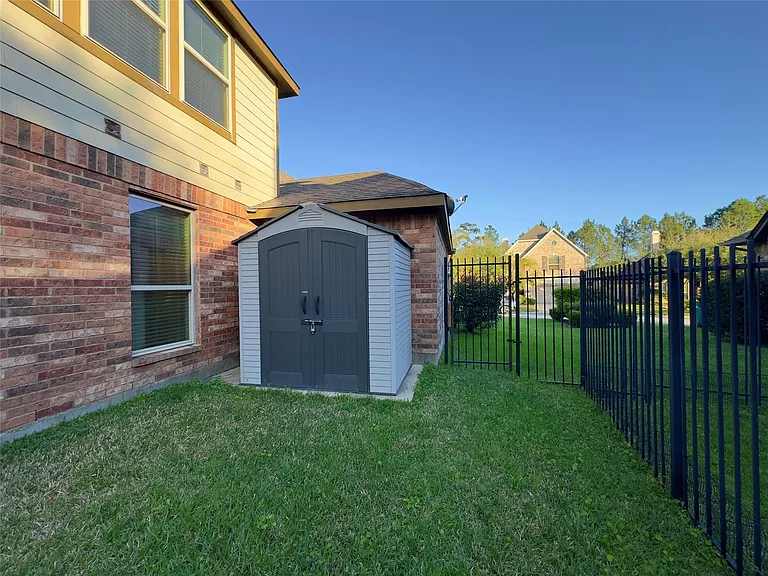 179 Hearthshire Cir — Photo 42