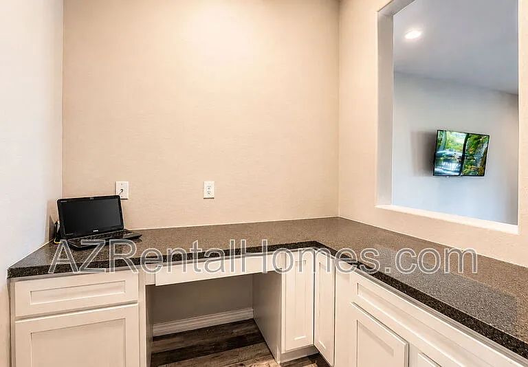 9742 E Thatcher Ave — Photo 24