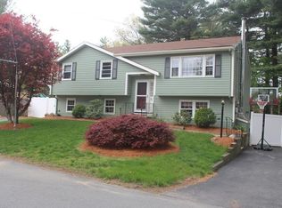 26 New Mexico Rd, Tewksbury, MA 01876