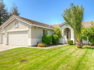 418 Padre Pio Dr, Williams, CA 95987