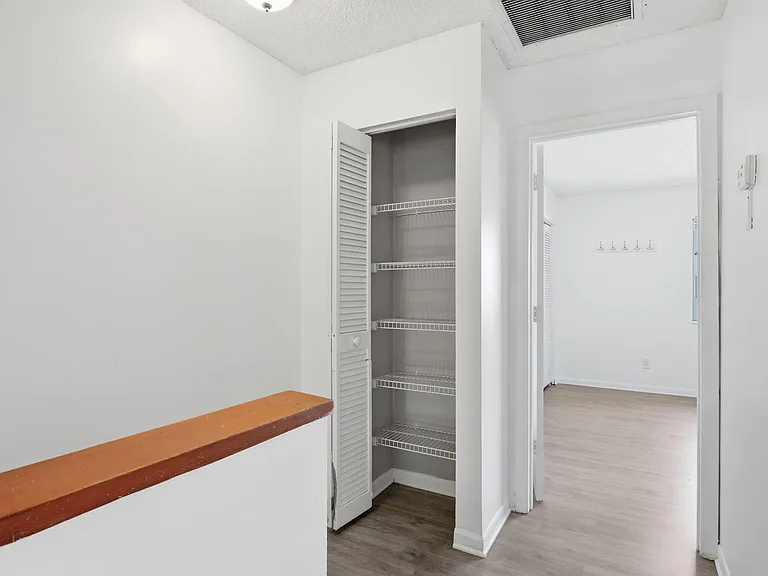 2305 Seaside Dr — Photo 28