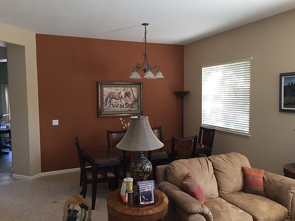 Dining room. 