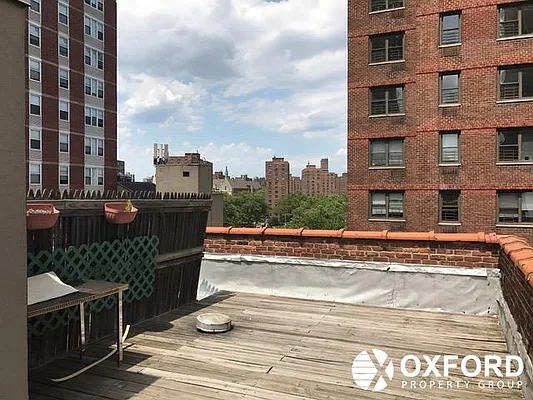 Rented by Oxford Property Group | media 58