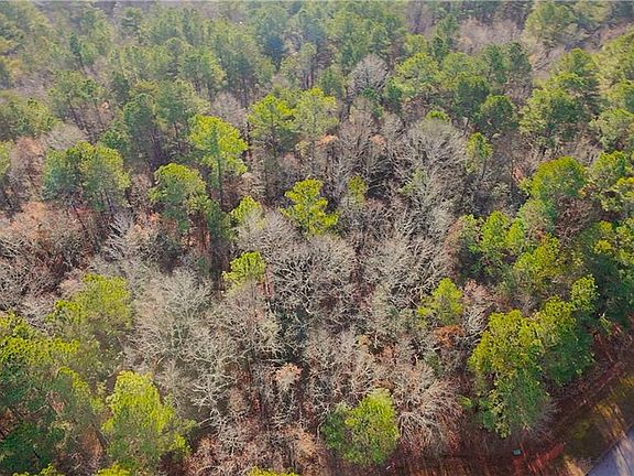 4th image of 136 N State Ln