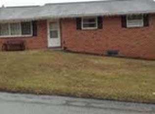 4 Jonathan Way, Red Lion, PA 17356