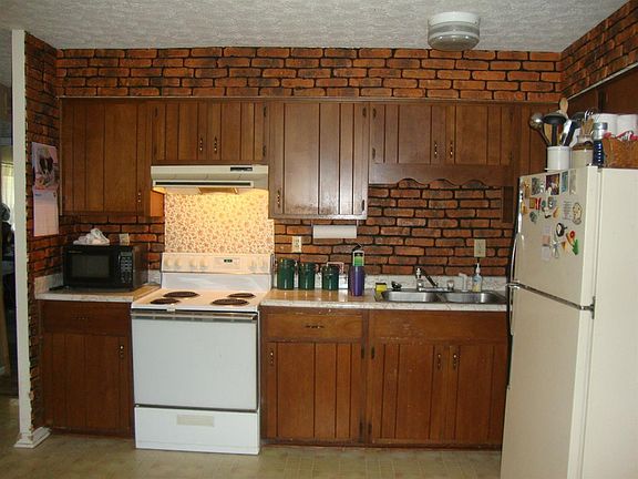 4th image of 714 Kimberly Ct