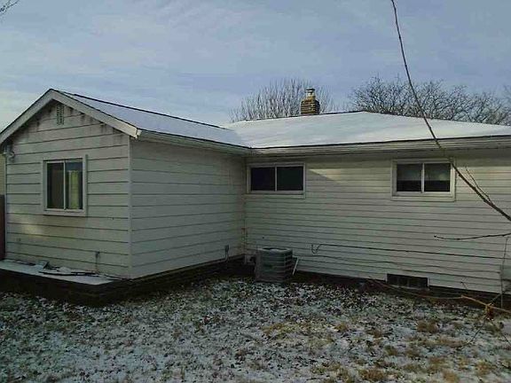 2nd image of 4957 Donovan Dr