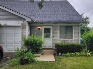 1057 Pheasant Run Ln, Aurora, IL 60504