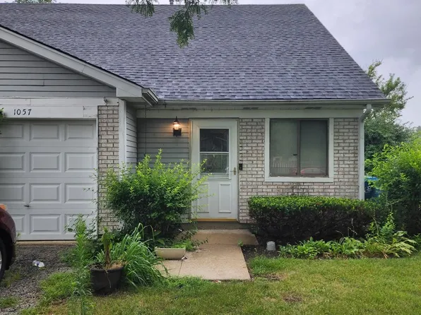 1057 Pheasant Run Ln, Aurora, IL 60504