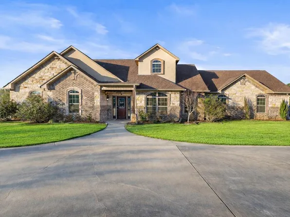 2604 Holly Dr, Texarkana, TX 75501