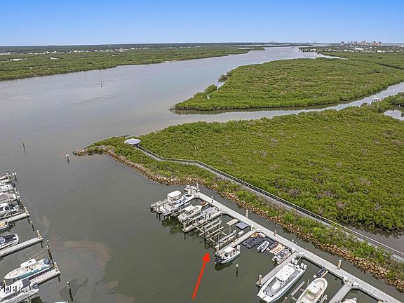 5th image of 4621 Rivers Edge Village Ln #4