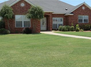 400 Mesa Verde Cir, Altus, OK 73521