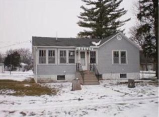 109 E Main St, Reddick, IL 60961