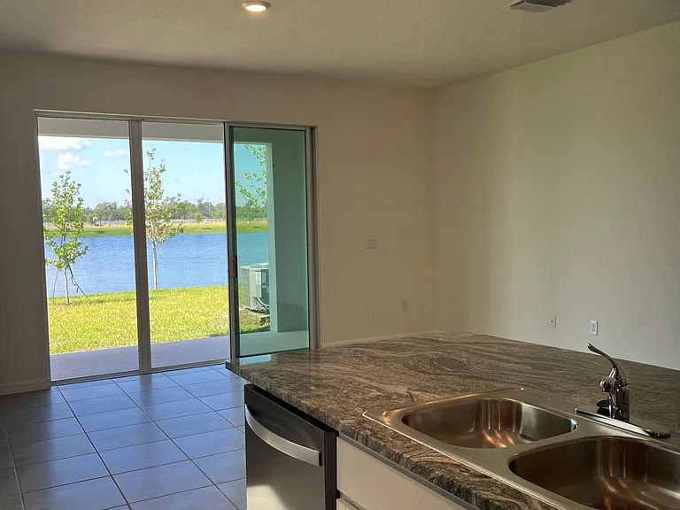 235 Mangrove Shade Cir — Photo 8