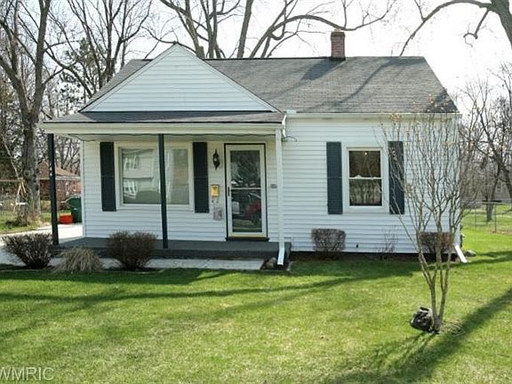 3rd image of 144 22nd St N