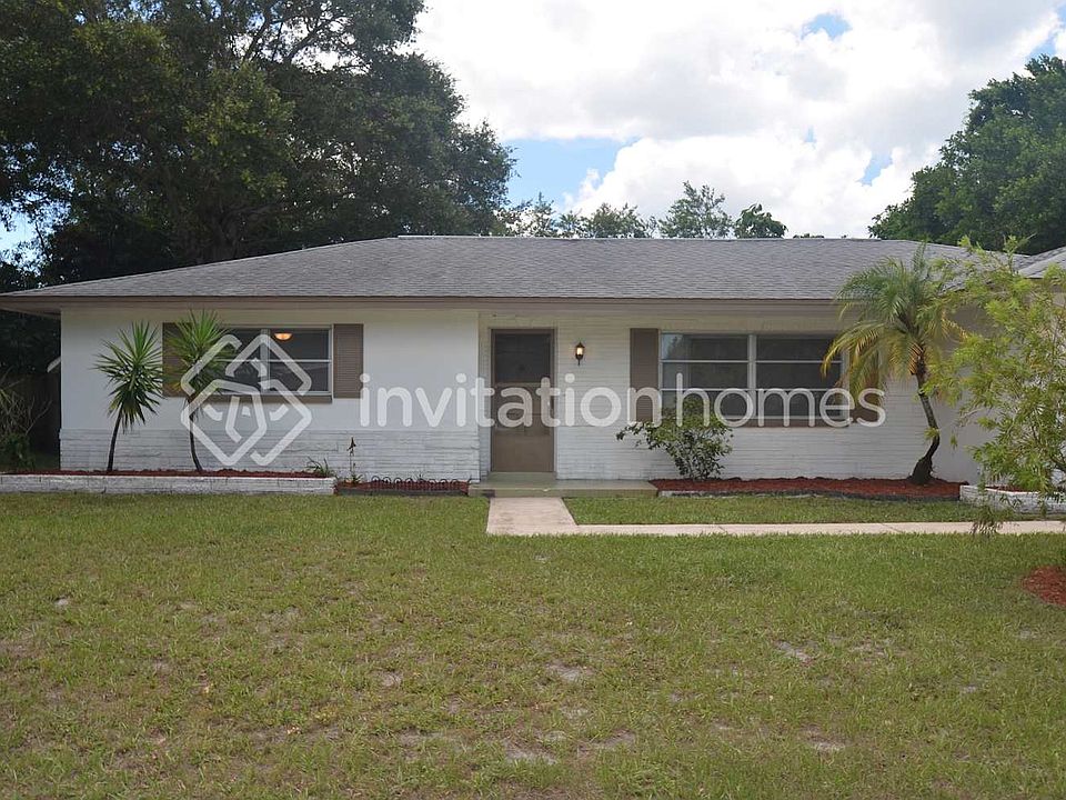 1st image of 2642 Oakbrook Dr
