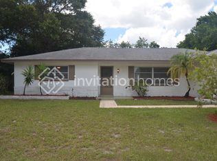 2642 Oakbrook Dr, Largo, FL 33770
