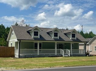 4314 State Highway 53 E, Burgaw, NC 28425