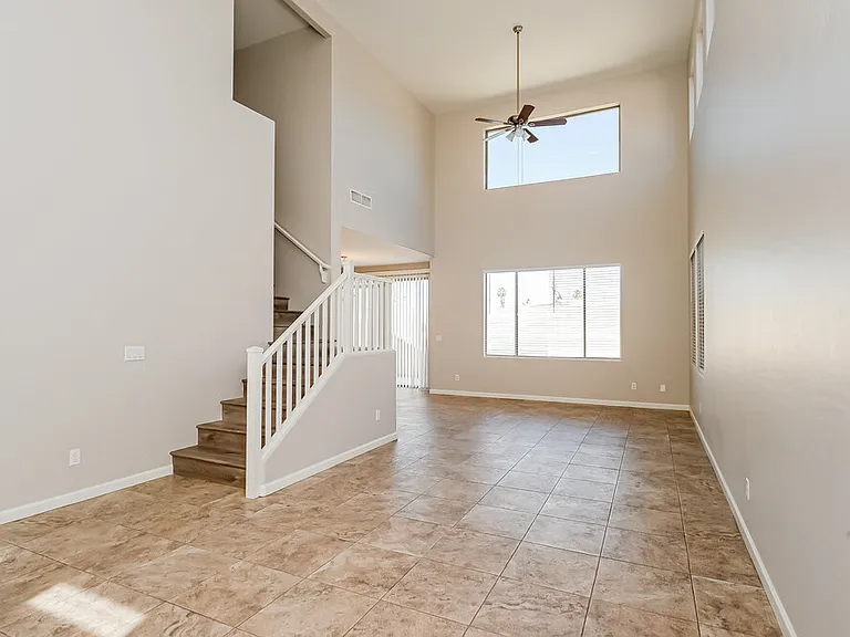 125 N 22nd Pl #39 — Photo 5