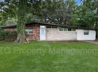 1053 Cherbourg Ave E, Jacksonville, FL 32205