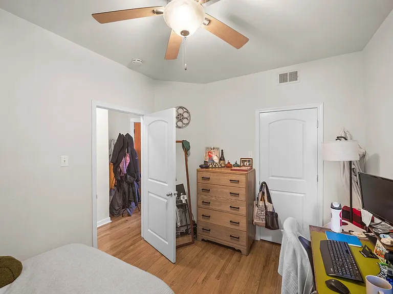 3115 N Sheffield Ave — Photo 10