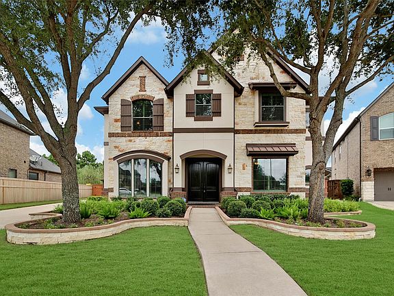 2nd image of 27715 Burnett Hills Ln