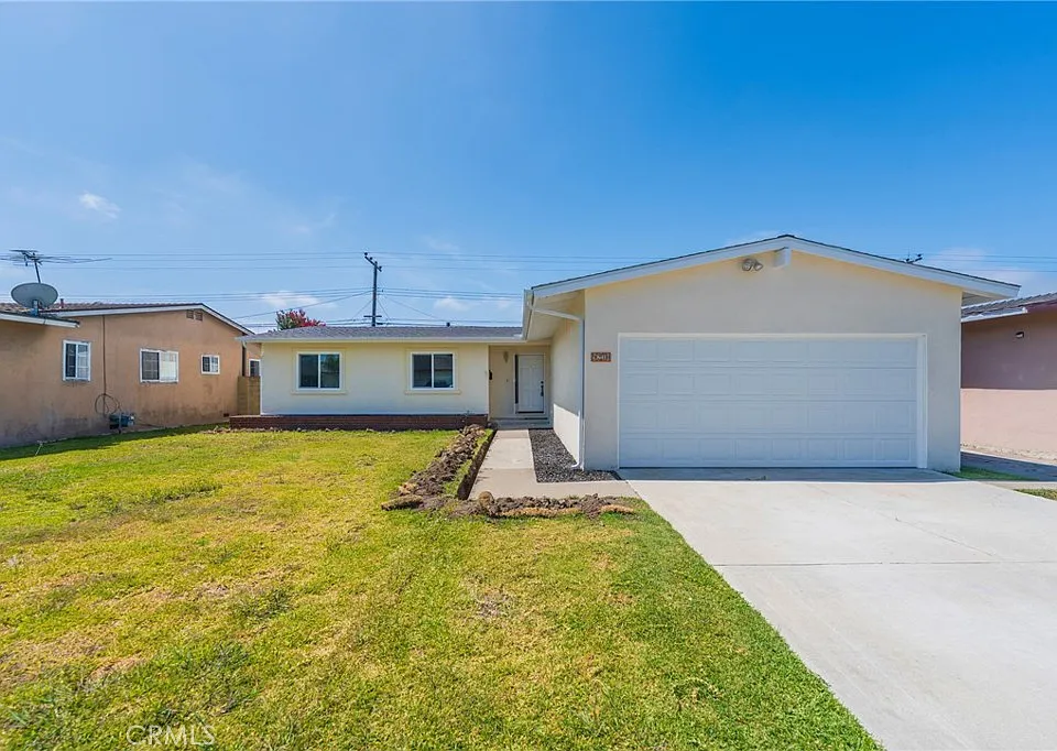 9230 Larkspur Dr