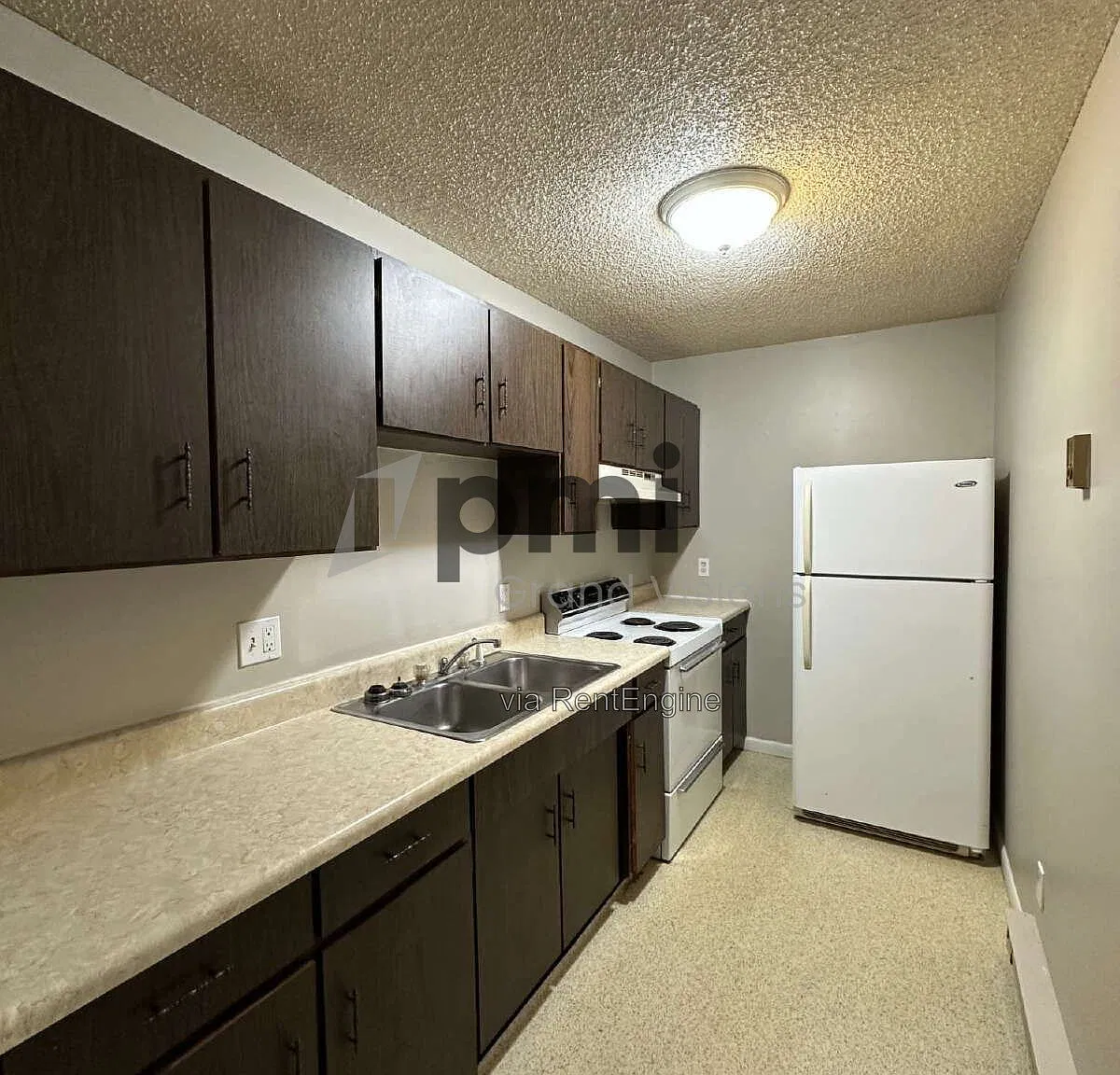 1 bed, 1.0 bath, 1482 sqft, $801 — Photo 3