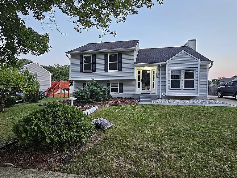 9509 Vermell Pl — Photo 68