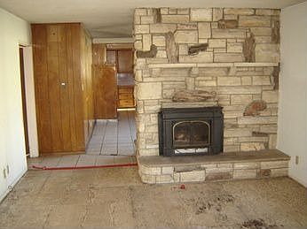 4th image of 3917 W 112th St