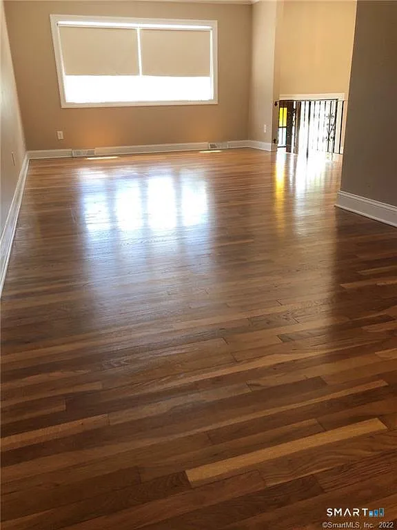 3 bed, 1.0 bath, 1780 sqft, $3,250 — Photo 4