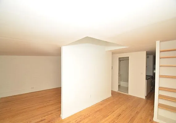 Rented by Buchbinder & Warren | media 34