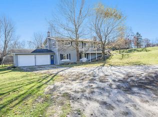1382 Prairie Creek Rd, Ionia, MI 48846