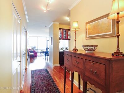 100 E 14th St APT 3004, Chicago, IL, 60605