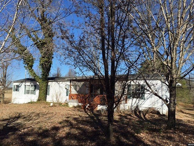 2nd image of 297 Lebanon Church Rd